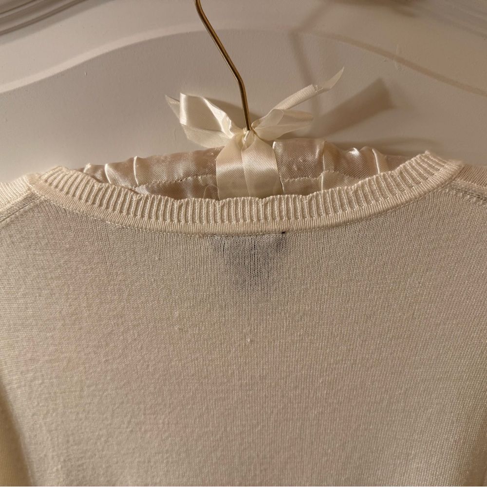 Ann Taylor Knit Scalloped Trim Lightweight Sweater Ivory Size M NWOT - Picture 8 of 11